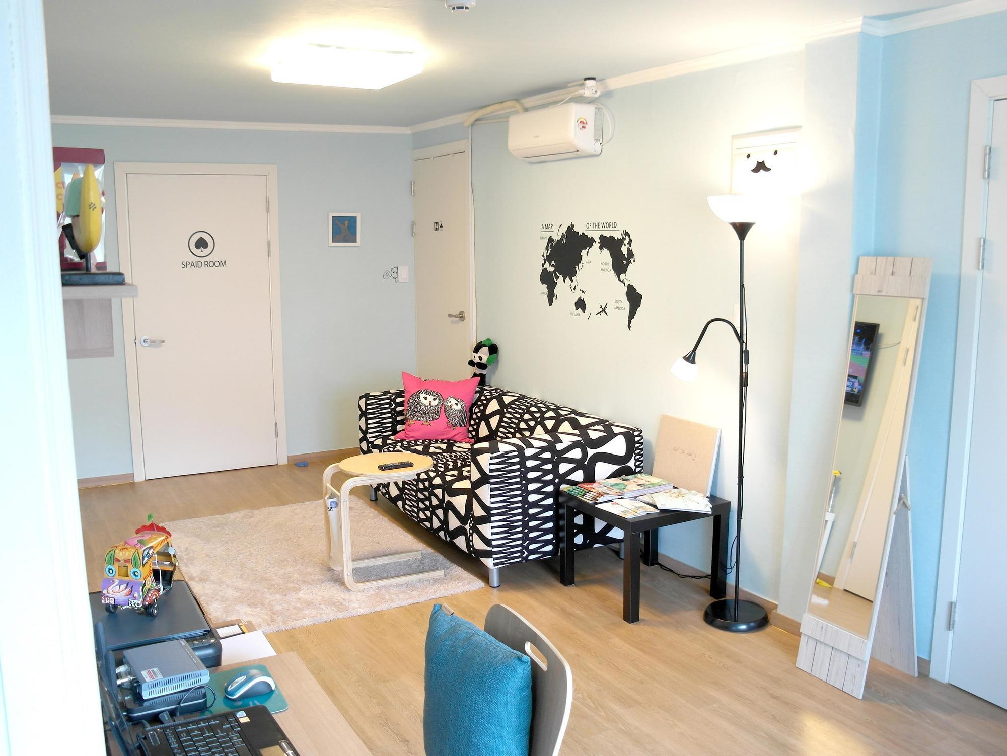 Triangel Guesthouse Seoul Exterior photo