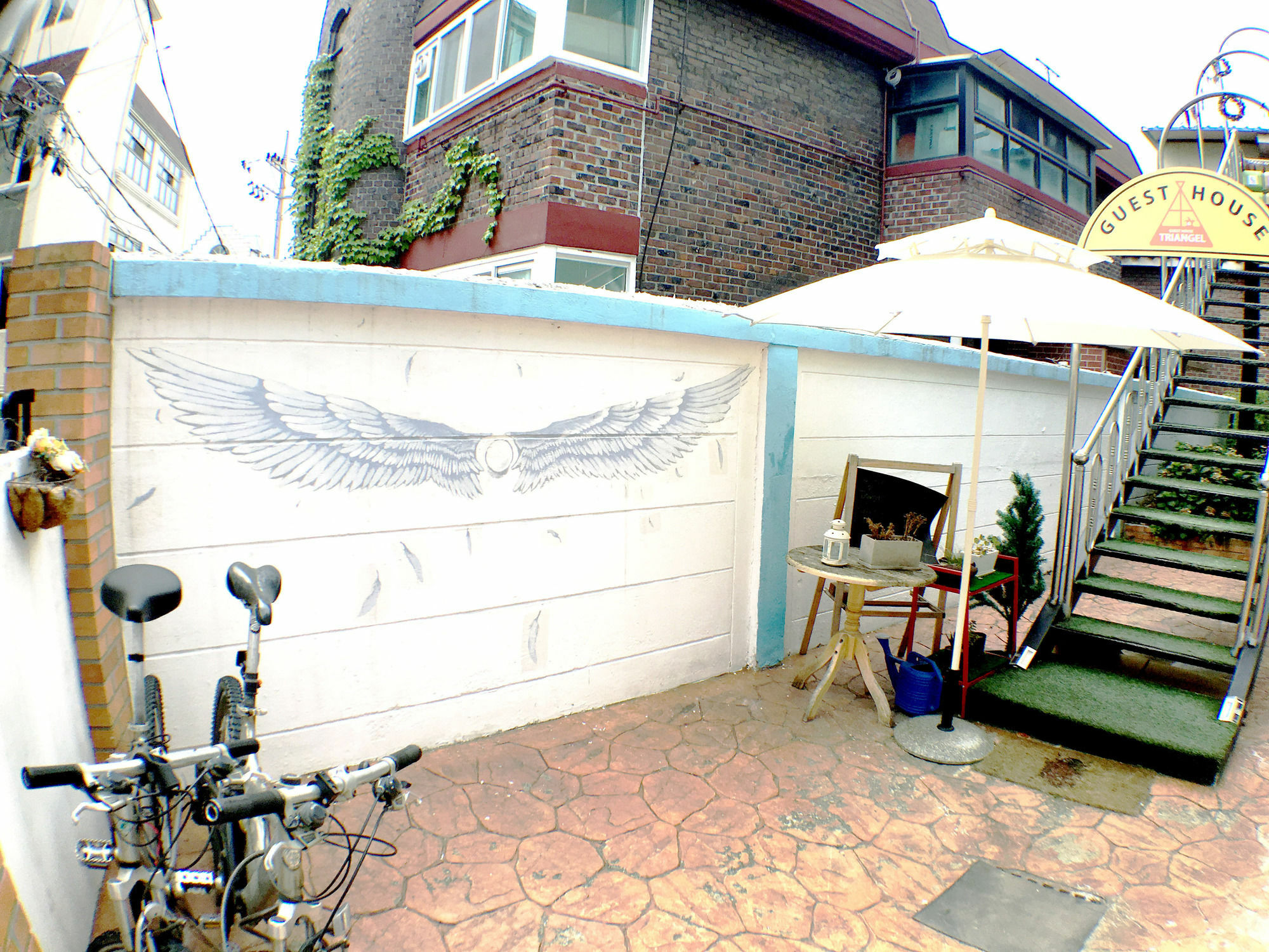 Triangel Guesthouse Seoul Exterior photo